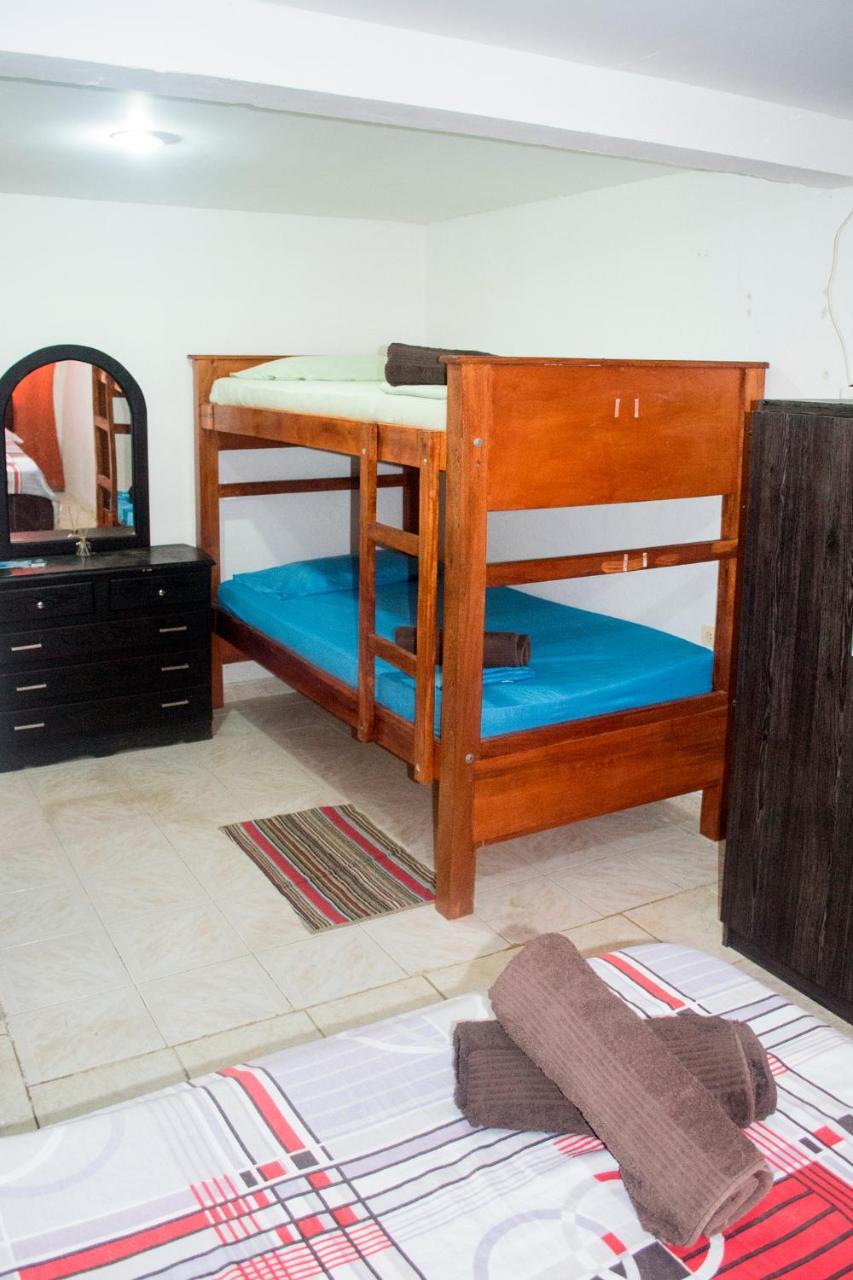 بيت شباب Ohana Lodging San Andrés المظهر الخارجي الصورة